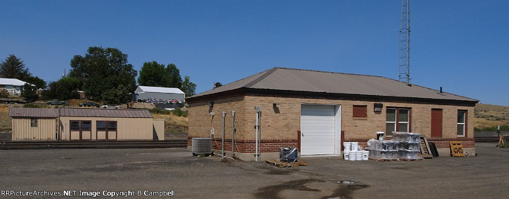 Old Connell Amtrak Station